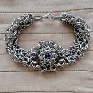 chainmaille bracelet - Renaissance fair piece - Dragons Eye